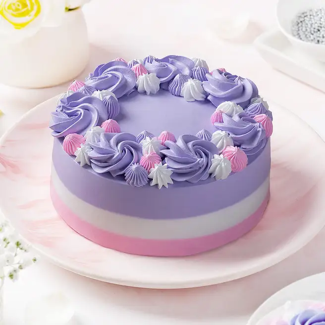 Rose Paradise Chocolate Cake